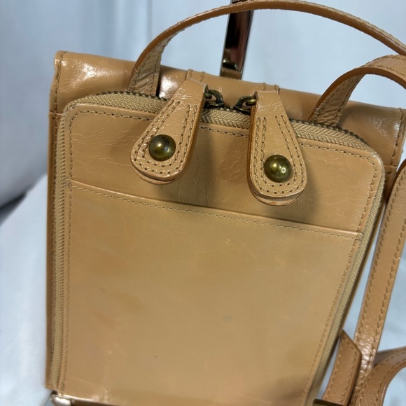 PERLINA Vintage Tan Leather Crossbody Wallet Bag - Picture 7 of 9